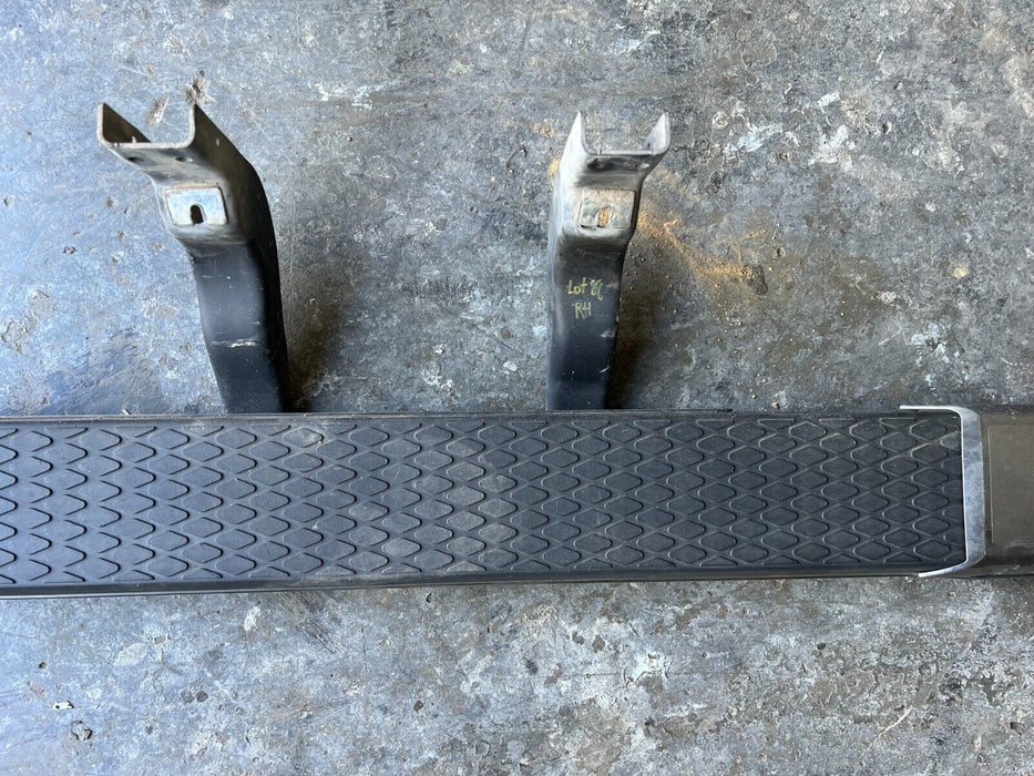 2016 NISSAN TITAN PLATINUM RESERVE CREW CAB LEFT RIGHT RUNNING BOARDS PAIR OEM