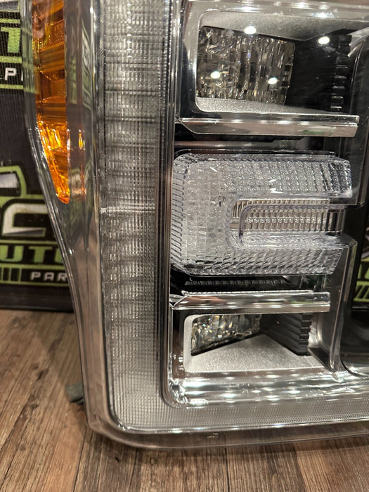 2017 2019 FORD F250 F350 F450 RIGHT PASSENGER HEADLIGHT T LED OEM ~BROKEN TAB~