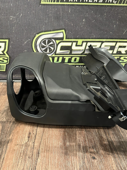 2023-24 FORD F350 STEERING COLUMN TRIM W CLUSTER SURROUND BEZEL OEM *SCUFFS #7*