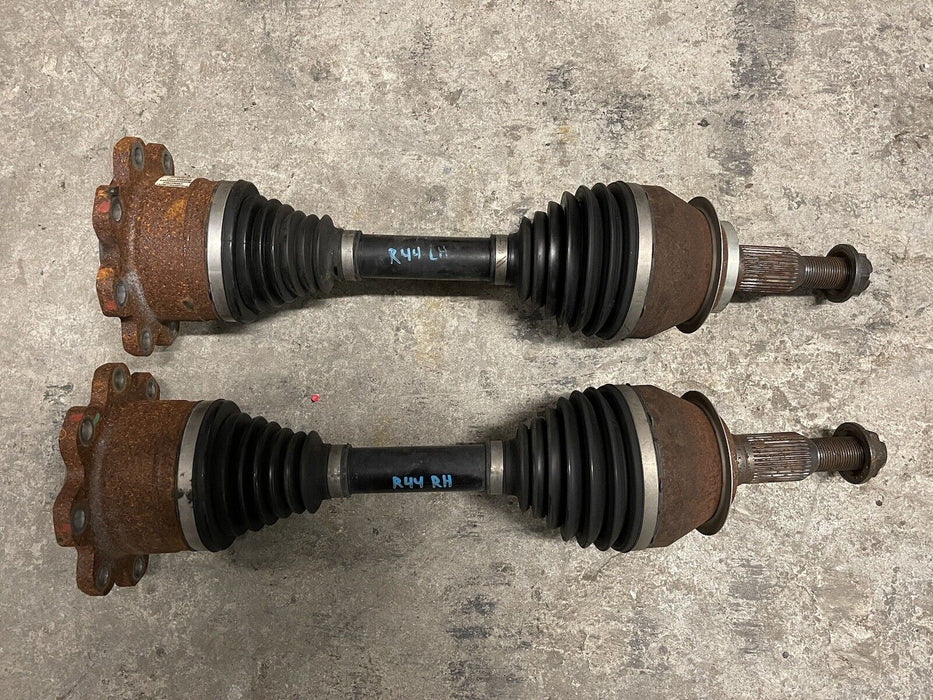 2020 2021 2022 GMC SIERRA 2500 3500 OEM LEFT RIGHT AXLES SHAFT PAIR 84649888