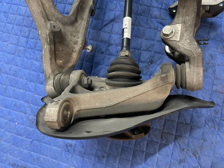 2012 AUDI R8 4.2L V8 OEM FRONT LEFT SUSPENSION KNUCKLE CONTROL ARM W/ AXLE