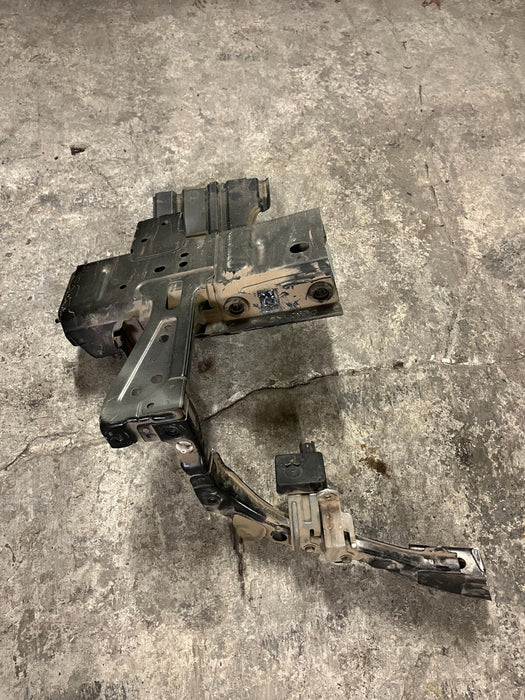 2013 INFINITI G37 CONVERTIBLE COUPE DRIVER LEFT FRAME RAIL APRON CUT OEM 2009-15