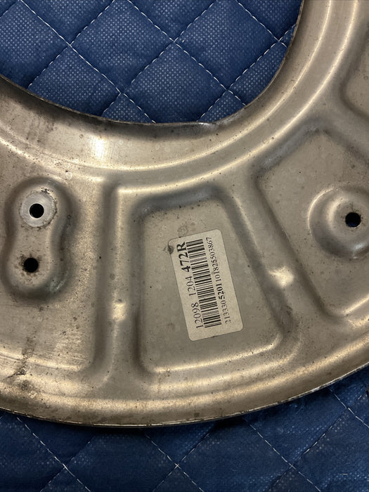2018-2021 MERCEDES E63 AMG OEM FRONT PASSENGER SPASH DUST SHIELD 213 330 52 01
