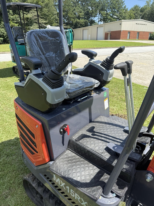 AGT Mini Excavator w/ Rato Engine Hydraulic Crawler Digger 13.5 HP MX15RX NEW