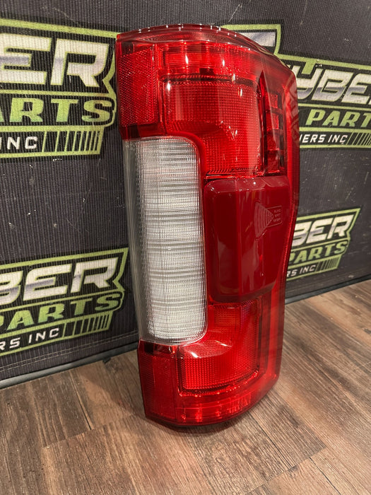 2017-2019 FORD F250 F350 F450 RIGHT LED TAIL LIGHT OEM