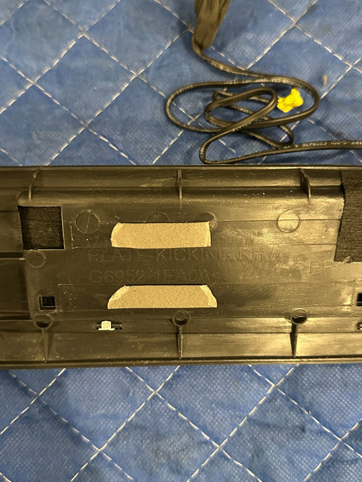 2013 NISSAN 370Z LEFT RIGHT ILLUMINATED KICK PLATES OEM *SLIGHT WEAR 3,4,6*