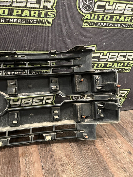 2017-2019 FORD F250 F350 F450 KING RANCH GRILLE OEM