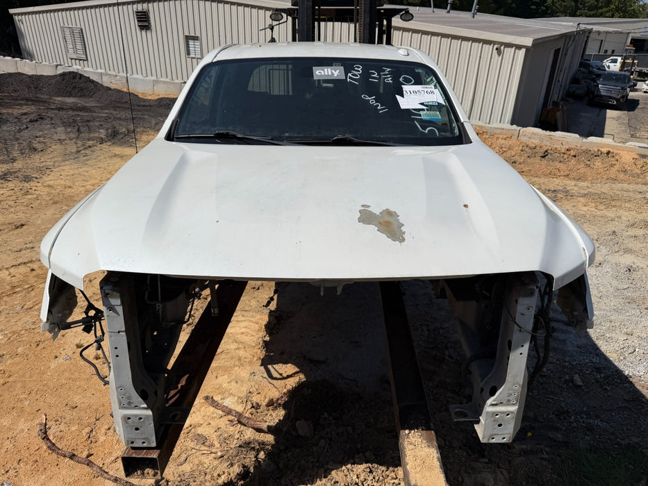 2016 2017 2018 2019 NISSAN TITAN XD DIESEL 4X4 CREW CAB WITH DOORS AND HOOD