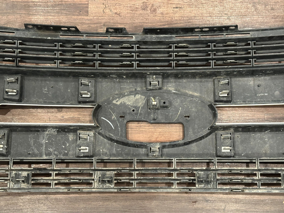 2017-2019 FORD F250 F350 F450 LIMITED GRILLE OEM