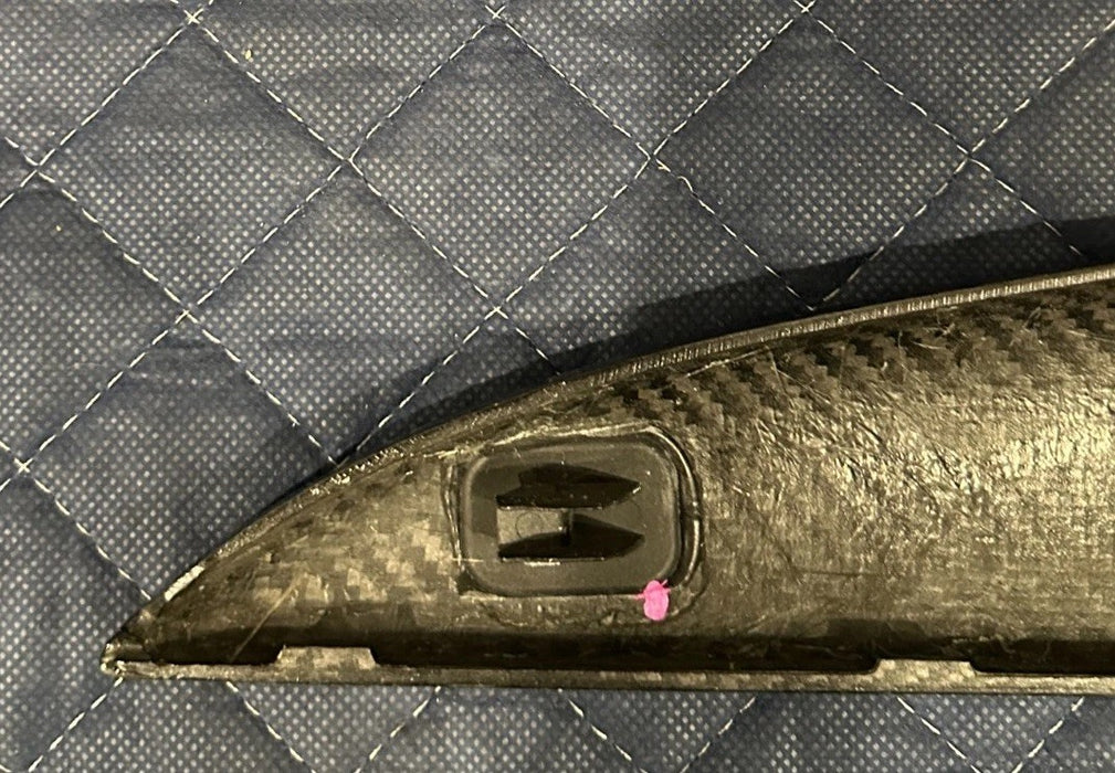 2014 AUDI R8 SPYDER RIGHT CARBON FIBER DOOR PANEL TRIM MOULDING OEM 420 867 410