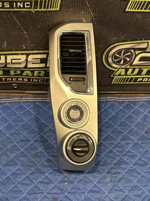 2017 NISSAN TITAN XD DASH DASHBAORD LEFT AIR VENT OEM