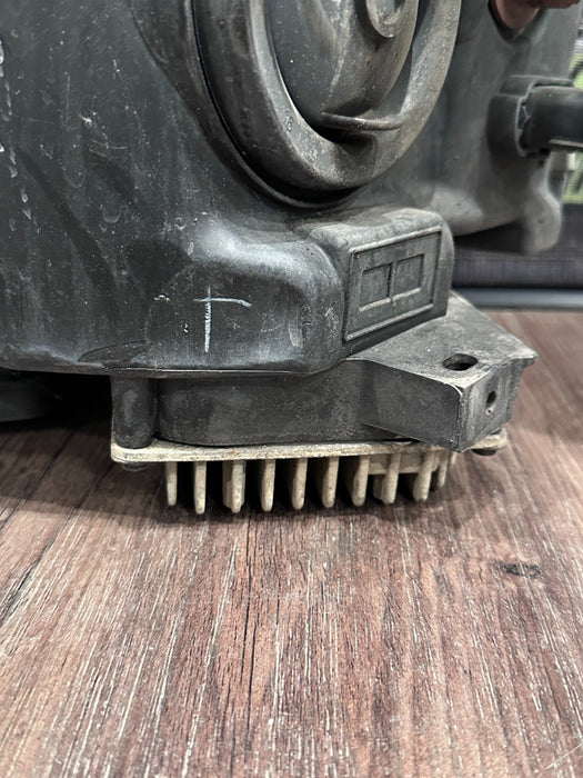 2017 NISSAN TITAN XD PASSENGER RIGHT LED HEADLIGHT OEM *INTERNAL STRESS CRACKS*