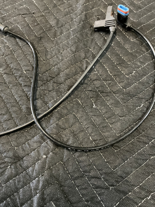 2013 MERCEDES-BENZ C300 W204 REAR BRAKE PAD WEAR SENSOR OEM A 204 540 46 05 4 Q4