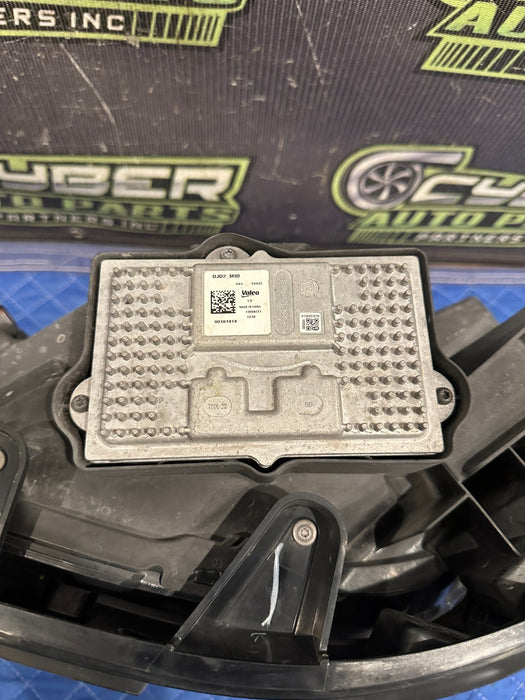 2021 RAM 2500 LARAMIE PASSENGER RIGHT LED HEADLIGHT OEM