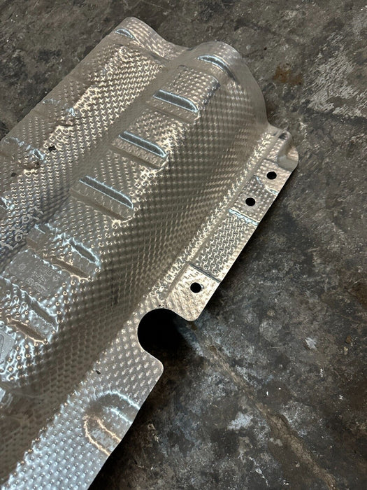 2020 BMW M4 F82 EXHAUST HEAT INSULATION SHIELD COVER OEM 03 8077407 8077407