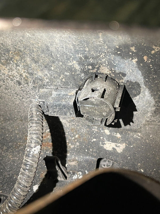 2017-2019 FORD F250 REAR CHROME BUMPER ASSEMBLY OEM (READ/SLIGHT SCUFFS)