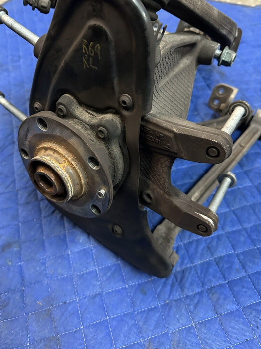 2012 AUDI R8 4.2L V8 OEM REAR LEFT DRIVER SUSPENSION KNUCKLE CONTROL ARM W/ AXLE