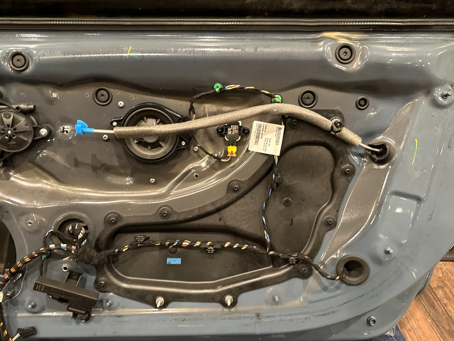 2017 2021 AUDI R8 RIGHT DOOR SHELL KEMORA GRAY 4S0 831 312 A "MINOR BURN"