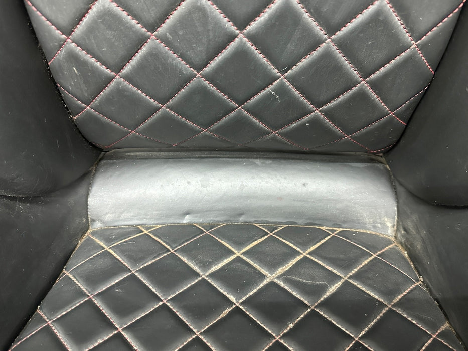 2017 AUDI R8 LEFT RIGHT RED DIAMOND STITCHED SEATS OEM *WEAR/READ DESC*