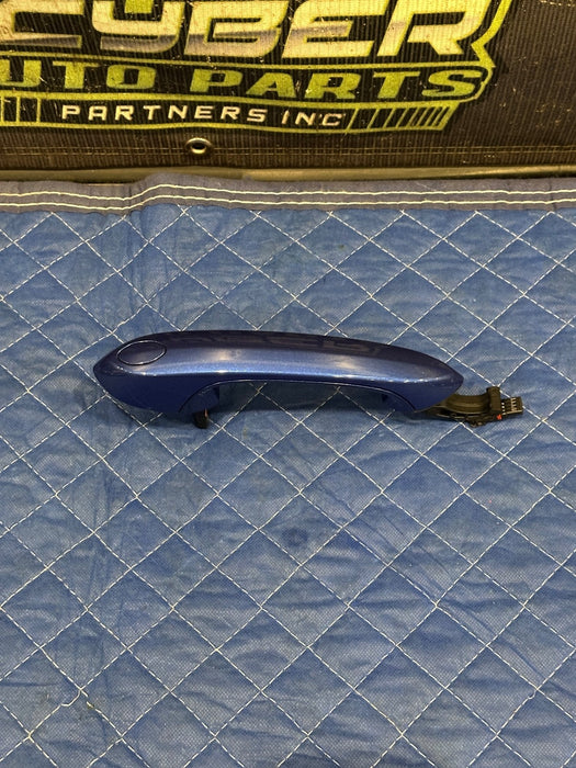 2024 BMW M3 M4 G80 G82 SEDAN FRONT LEFT DOOR HANDLE PORTIMAO BLUE (C31) OEM
