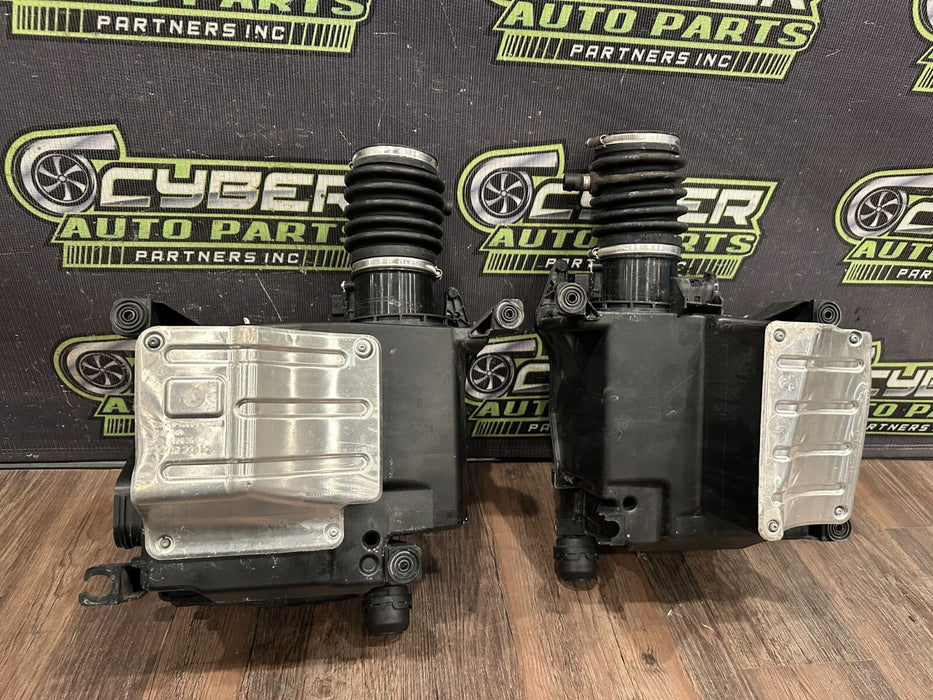 2017 AUDI R8 V10 OEM GENUINE AIR INTAKE BOXES LH RH WITH CARBON FIBER LIDS OEM