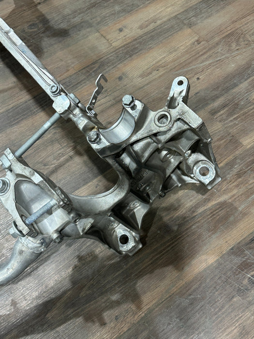 2018-2024 LAMBORGHINI URUS FRONT ENGINE SUBFRAME CROSSMEMBER OEM 4M0399315