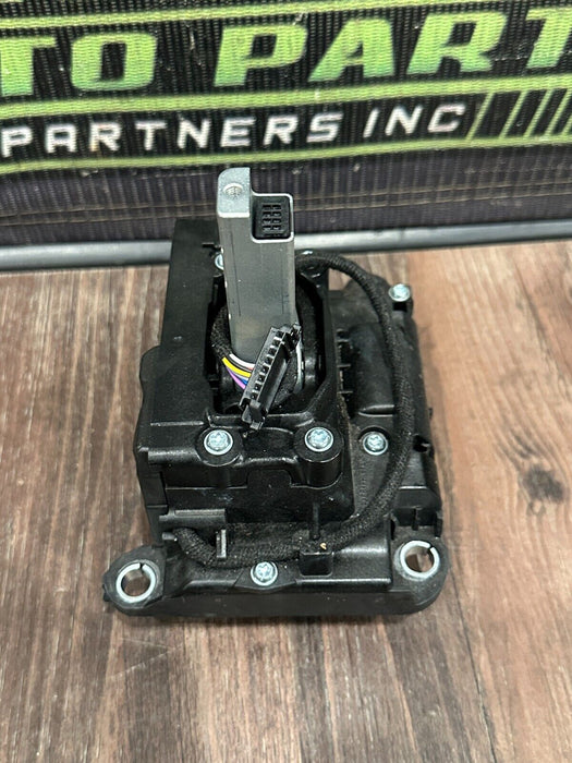 2017-18 AUDI R8 SPYDER TRANSMISSION GEAR BODY SHIFTER ASSEMBLY OEM 4S1 713 041
