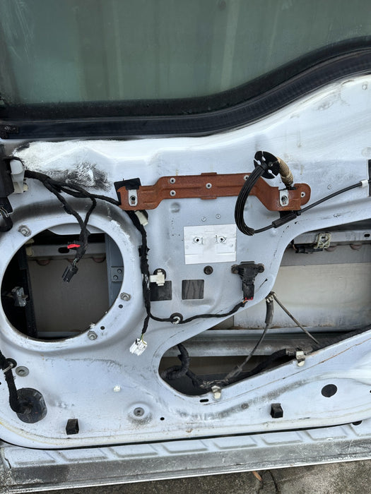 2020 FORD F250 F350 FRONT RIGHT DOOR SHELL OEM *HEAT FLAWS*