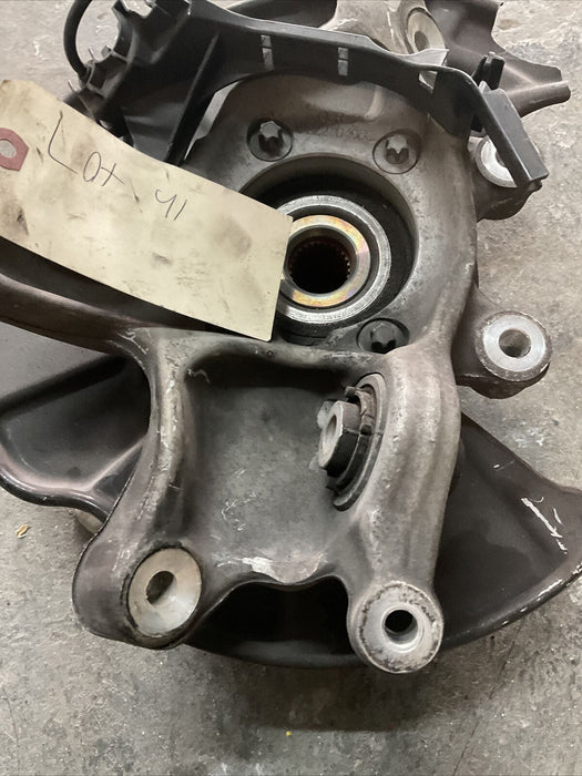 2014 MERCEDES S550 W222 PASSENGER RIGHT REAR SPINDLE KNUCKLE HUB OEM