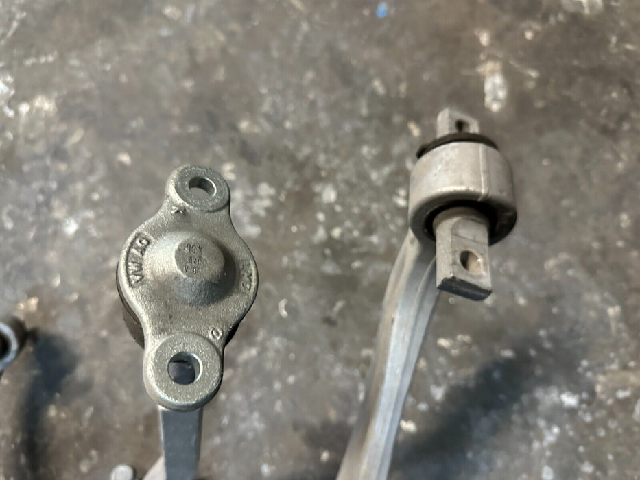 2018 AUDI R8 SPYDER REAR RIGHT SUSPENSION KNUCKLE CONTROL ARM OEM