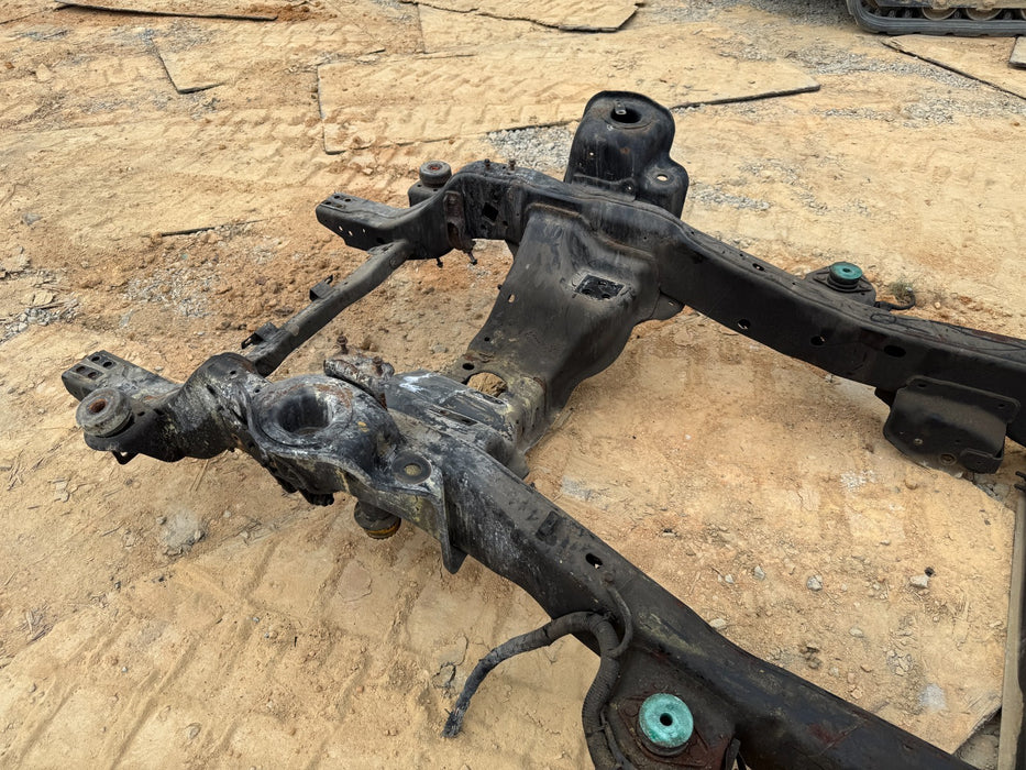 2017 2018 2019 FORD F250 F350 DIESEL 4X4 CREW CAB FRAME SHORT BED 160" WB