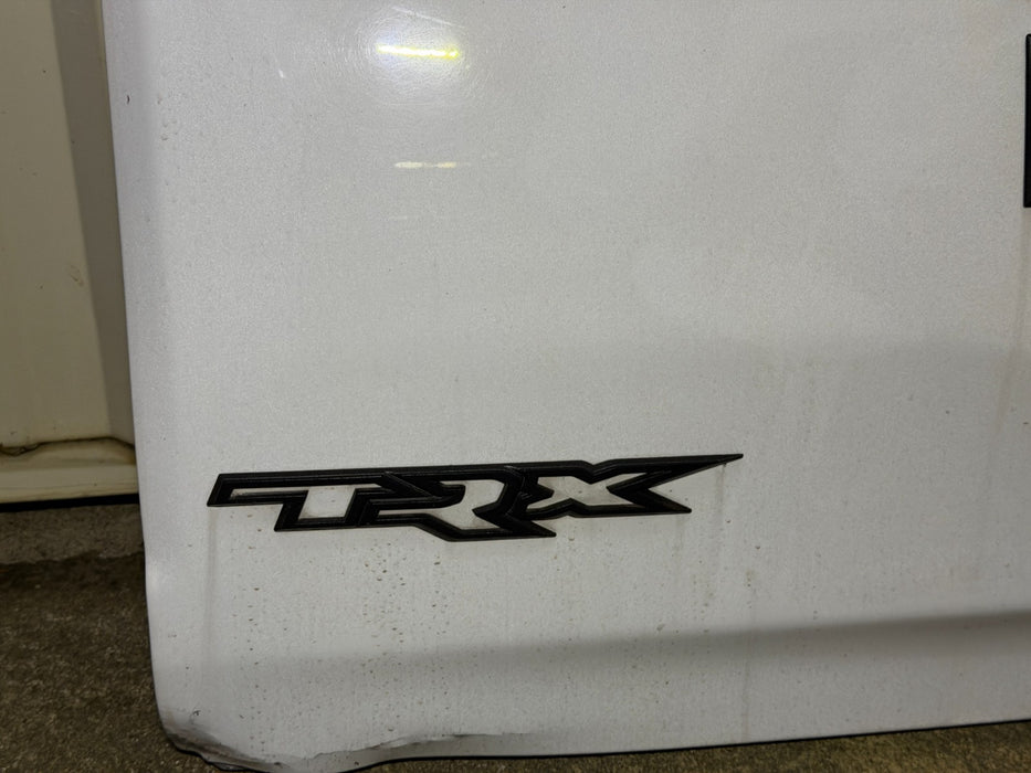 2021 RAM 1500 TRX 6.2L REAR TAIL GATE WHTE OEM COMPLETE W/ CAMERA *DAMAGE*