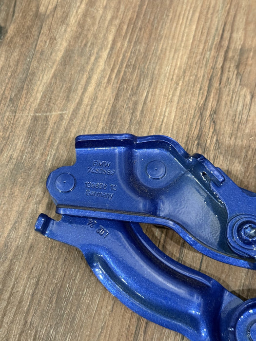 2024 BMW M3 M4 G80 G82 DRIVER LEFT HOOD HINGE OEM 7450589