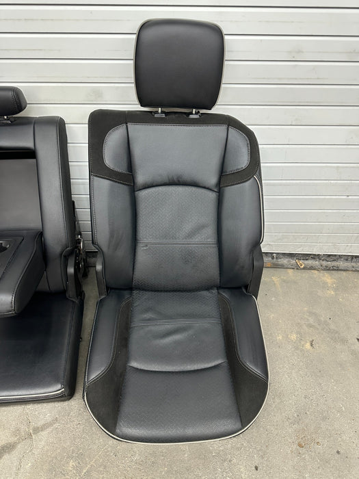 2024 DODGE RAM 3500 LARAMIE REAR LEATHER BLACK SEATS OEM *DENTS 4,5,9*