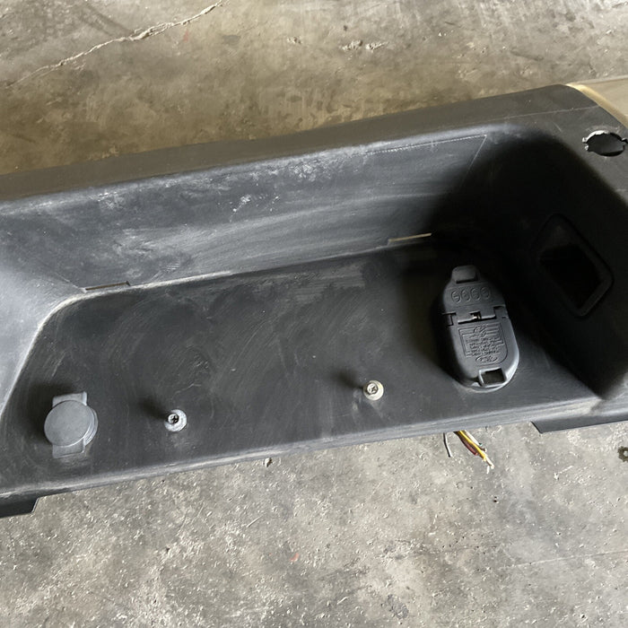 2017-2019 FORD F250 F350 F450 REAR BUMPER W/O SENSOR OEM *SCRATCHES*