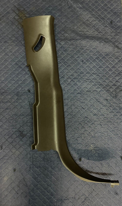 2017-2019 FORD F250 F350 LIMITED DRIVER LEFT C PILLAR TRIM OEM