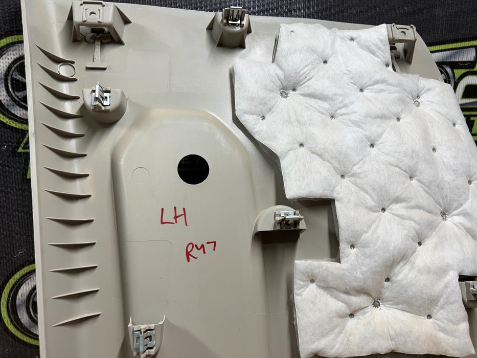 2010-18 RAM 2500 3500 4500 MEGACAB LEFT DRIVER Side C Pillar Panel 1ED23TRMAA