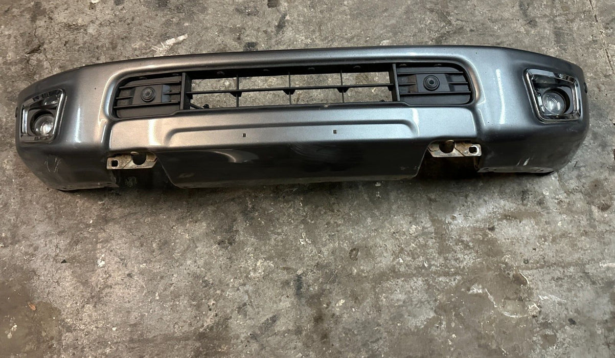 2016 2018 NISSAN TITAN XD PRO-4X GRAY METALLIC FRONT BUMPER ASSEMBLY MINOR FLAWS