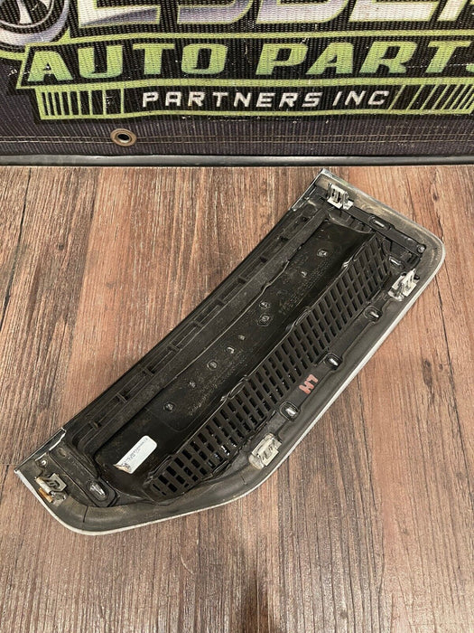 2017-19 FORD F450 LARIAT DRIVER LEFT FENDER EMBLEM BADGE OEM *SCUFFS #5*