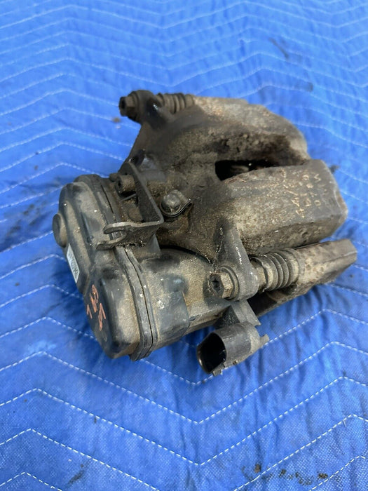 2011 BMW 550i F10 XDRIVE REAR LEFT DRIVER BRAKE CALIPER OEM 6793047