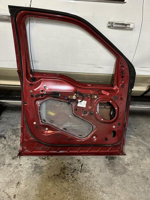 2017-2022 FORD F250 F350 FRONT LEFT DOOR TWO-TONE RUBY RED, CARIBOU (RR,H5)