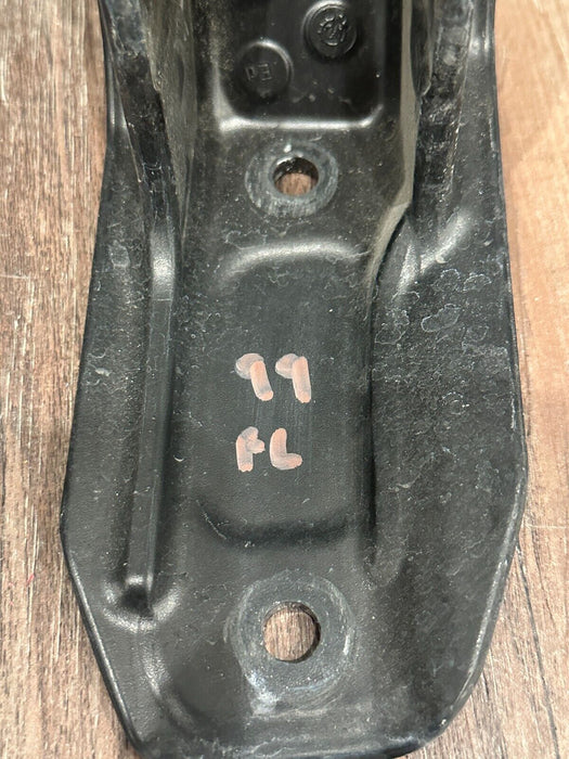 2021 AUDI R8 FRONT LEFT SUSPENSION STRUT TOP MOUNTING BRACKET OEM 4S0 805 363 B