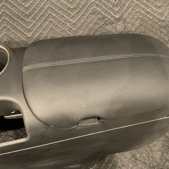 2016 FORD SHELBY GT350 CENTER CONSOLE ASSEMBLY OEM STORAGE ARM REST CUP HOLDER