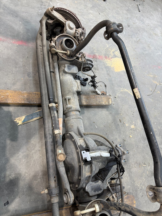 2017 RAM 3500 DUALLY DRW FRONT AXLE 4X4 3.73 ASSEMBLY OEM 104K MILES *BENT*