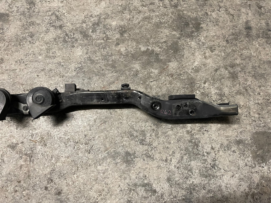 2012 DODGE RAM 3500 MEGA CAB RADIATOR SUPPORT UPPER TIE BAR W/ HORNS OEM