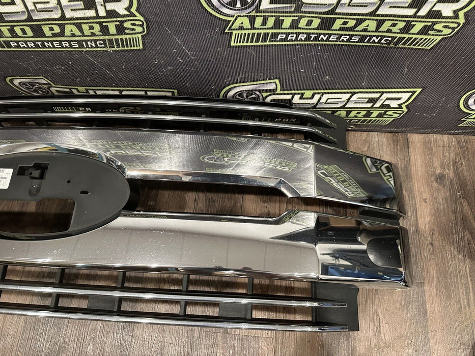 2017 2018 2019 FORD F250 F350 F450 LARIAT CHROME GRILLE OEM