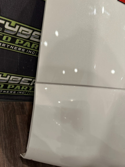 2017 2019 FORD F350 F450 RIGHT DUALLY BED SIDE FENDER FLARE PEARL WHITE *UG* OEM