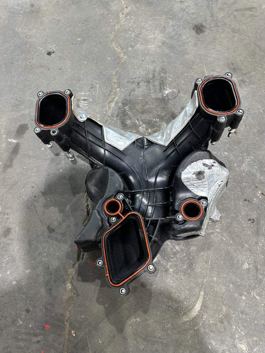 2017-2019 FORD F350 F450 6.7L DIESEL ENGINE UPPER INTAKE MANIFOLD OEM