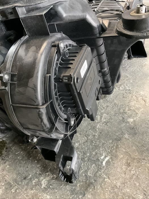 2017 2018 2019 FORD F250 F350 DIESEL 6.7L HEATER CORE BOX HVAC OEM