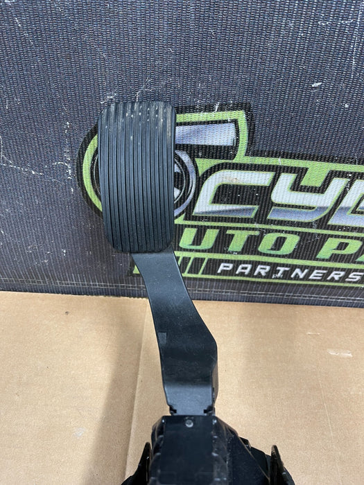 2017-2022 FORD F450 KING RANCH GAS PEDAL & BRAKE PEDAL ASSEMBLY OEM